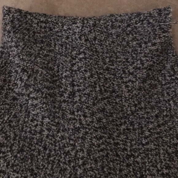 Zara Basic Wool A-line Pendulum Panel Skirt - Picture 2 of 6